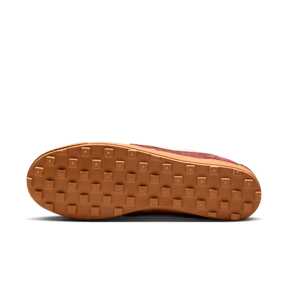 Men's Nike Astro Grabber QS "Team Red Med Brown"